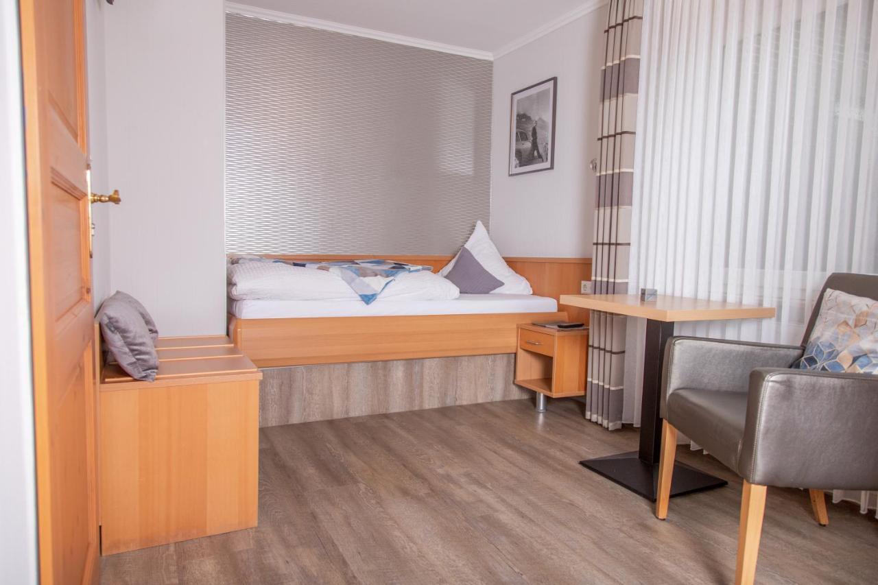 Kleines Hotel Westhus Dörpen Eksteriør billede